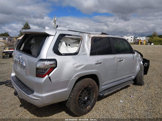 Toyota 4runner Limited 2017 JTEBU5JR4H5430194 Image 4