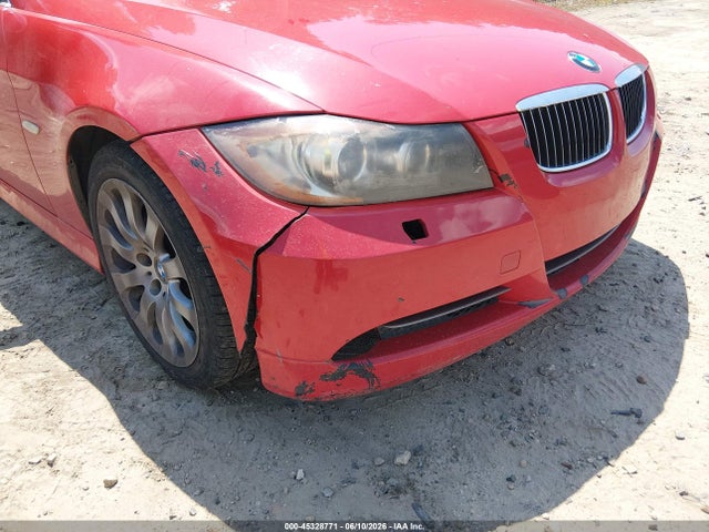 45328771 :رقم المزاد ، WBAVB335X6KR79027 vin ، 2006 Bmw 330i مزاد بيع