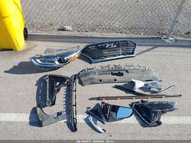 Hyundai SONATA SE 2019 5NPE24AF0KH754824 Image 12