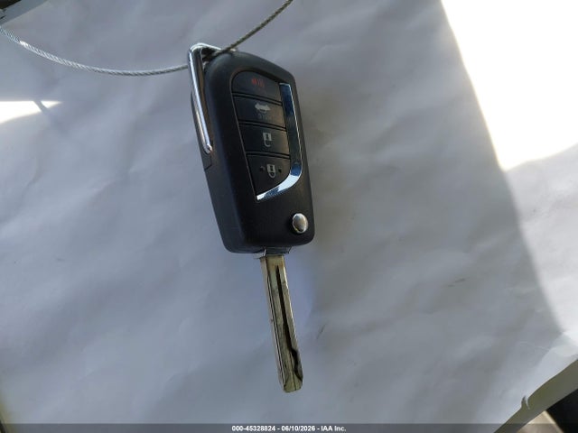 4T1B11HKXJU598427 Toyota CAMRY SE