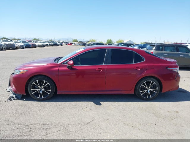 4T1B11HKXJU598427 Toyota CAMRY SE