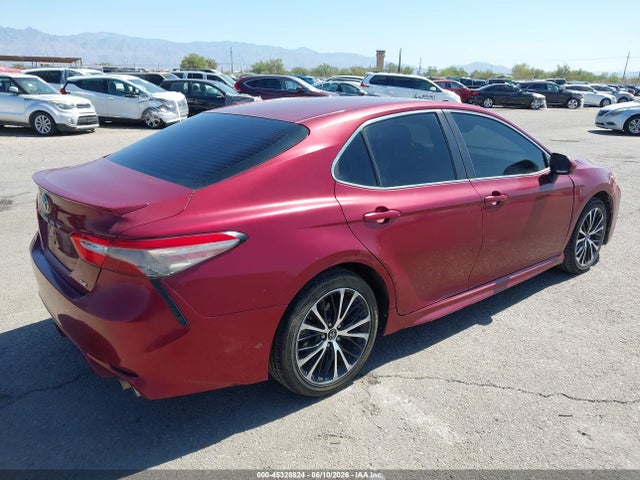 4T1B11HKXJU598427 Toyota CAMRY SE