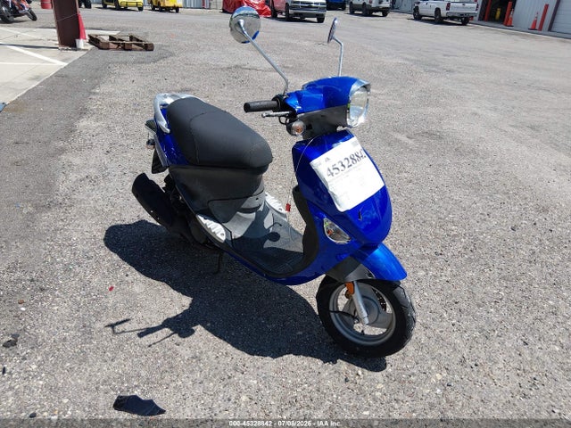 Genuine Scooter Co. Buddy 50 2014 RFVPAP5A7E1114526 Image 1
