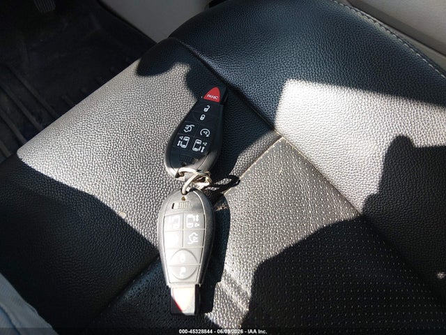 Продаж на аукціоні авто 2014 Chrysler Town & Country Touring-l, vin: 2C4RC1CG3ER234353, номер лоту: 45328844