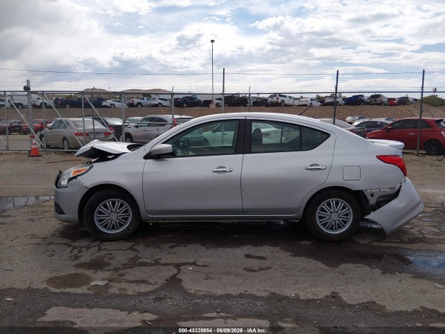 3N1CN7AP7KL852888 Nissan Versa 1.6 Sv