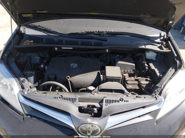 Auction sale of the 2020 Toyota Sienna Xle, vin: 5TDYZ3DC3LS039245, lot number: 45328874