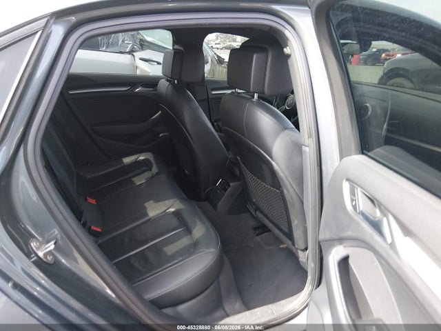 Audi A3 40 Premium/40 Titanium Premium 2019 WAUAUGFF5K1010935 Image 8