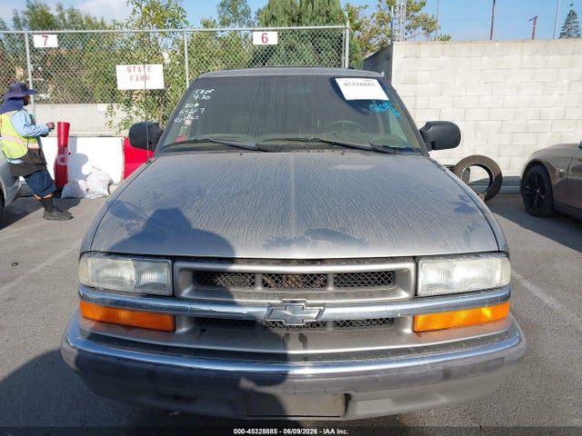 Продажа на аукционе авто 2000 Chevrolet Blazer Lt, vin: 1GNCS13W7Y2229764, номер лота: 45328885