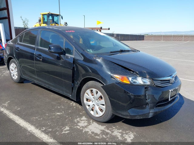Продажа на аукционе авто 2012 Honda Civic Lx, vin: 2HGFB2F5XCH590664, номер лота: 45328894