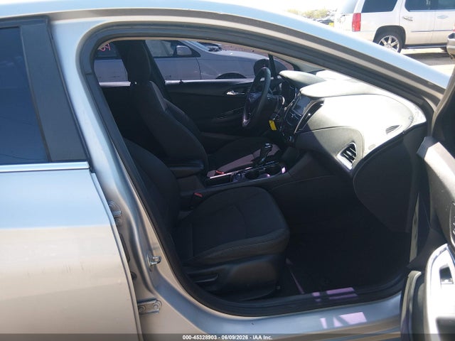 1G1BE5SM2G7305663 Chevrolet Cruze Lt Auto