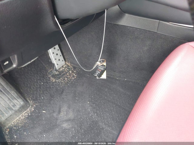45328905 :رقم المزاد ، JTHBA1D2XH5044866 vin ، 2017 Lexus Is 200t مزاد بيع