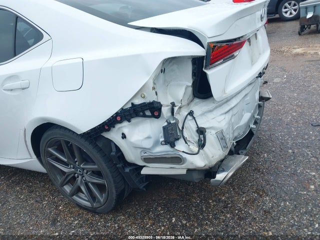 45328905 :رقم المزاد ، JTHBA1D2XH5044866 vin ، 2017 Lexus Is 200t مزاد بيع