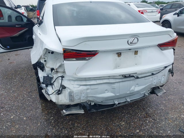 45328905 :رقم المزاد ، JTHBA1D2XH5044866 vin ، 2017 Lexus Is 200t مزاد بيع