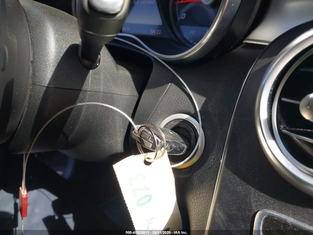 55SWF4JB3HU233141 Mercedes-Benz C 300