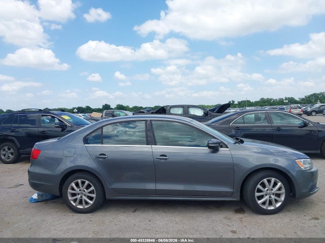 2014 Volkswagen Jetta 1.8t Se მანქანა იყიდება აუქციონზე, vin: 3VWD17AJXEM227745, აუქციონის ნომერი: 45328946