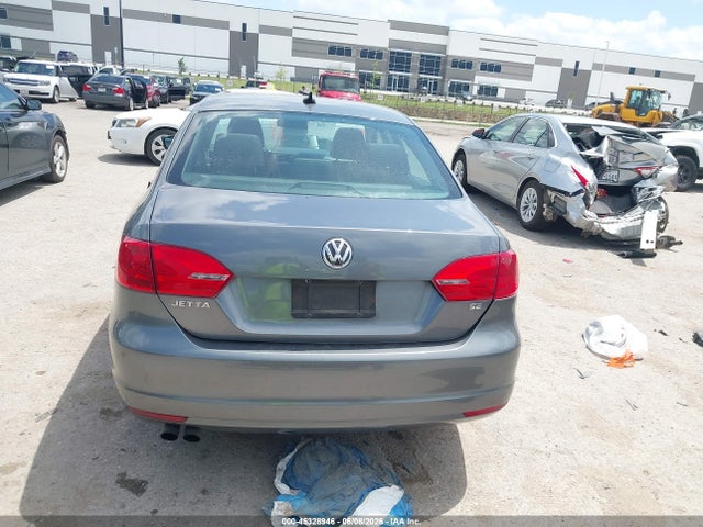 2014 Volkswagen Jetta 1.8t Se მანქანა იყიდება აუქციონზე, vin: 3VWD17AJXEM227745, აუქციონის ნომერი: 45328946