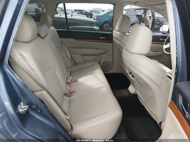 45328972 :رقم المزاد ، 4S4BRCPC9D3310177 vin ، 2013 Subaru Outback 2.5i Limited مزاد بيع