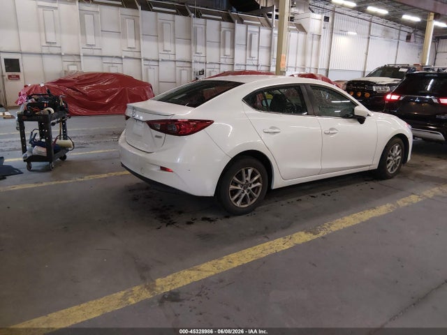 3MZBM1V7XFM219169 Mazda Mazda3 I Touring