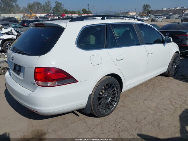 45329003 :رقم المزاد ، 3VWPL7AJ6EM624859 vin ، 2014 Volkswagen Jetta Sportwagen 2.0l Tdi مزاد بيع