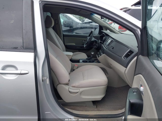 2018 Kia Sedona Lx მანქანა იყიდება აუქციონზე, vin: KNDMB5C16J6380232, აუქციონის ნომერი: 45329027