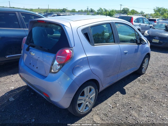 45329039 :رقم المزاد ، KL8CD6S99FC711647 vin ، 2015 Chevrolet Spark 1lt Cvt مزاد بيع