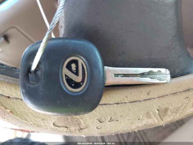 45329059 :رقم المزاد ، JT6HF10U0X0071341 vin ، 1999 Lexus Rx 300 مزاد بيع
