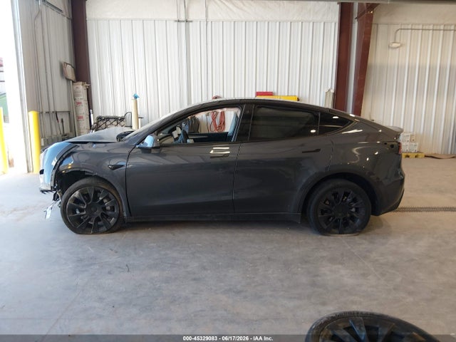 Продаж на аукціоні авто 2023 Tesla Model Y Awd/long Range Dual Motor All-wheel Drive, vin: 7SAYGDEE0PA045266, номер лоту: 45329083