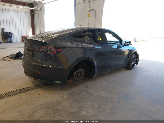Продаж на аукціоні авто 2023 Tesla Model Y Awd/long Range Dual Motor All-wheel Drive, vin: 7SAYGDEE0PA045266, номер лоту: 45329083