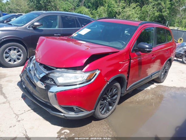 45329108 :رقم المزاد ، JA4AD3A35JZ035045 vin ، 2018 Mitsubishi Outlander Le مزاد بيع