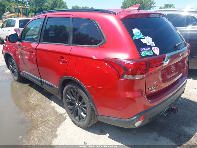 45329108 :رقم المزاد ، JA4AD3A35JZ035045 vin ، 2018 Mitsubishi Outlander Le مزاد بيع