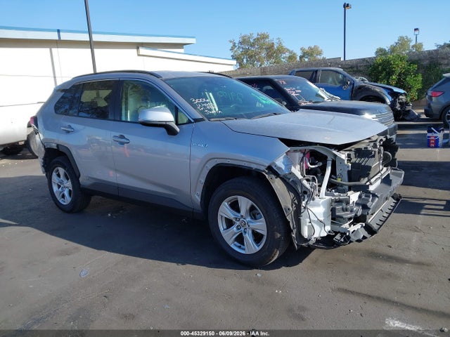 JTMRWRFV8MD135741 Toyota Rav4 Hybrid Xle