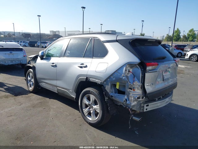 JTMRWRFV8MD135741 Toyota Rav4 Hybrid Xle