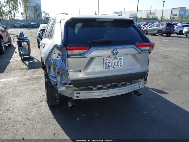 JTMRWRFV8MD135741 Toyota Rav4 Hybrid Xle