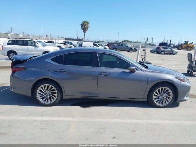 2019 Lexus Es 300h Luxury მანქანა იყიდება აუქციონზე, vin: JTHB21B17K2013414, აუქციონის ნომერი: 45329160