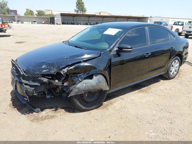 Volkswagen Passat 2.5l S 2014 1VWAP7A3XEC014797 Image 2