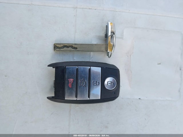 KIA Optima S 2019 5XXGT4L38KG287043 Image 11