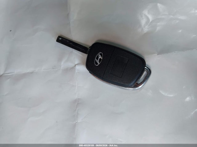 5XYZU3LB9HG494617 Hyundai Santa Fe Sport 2.4l