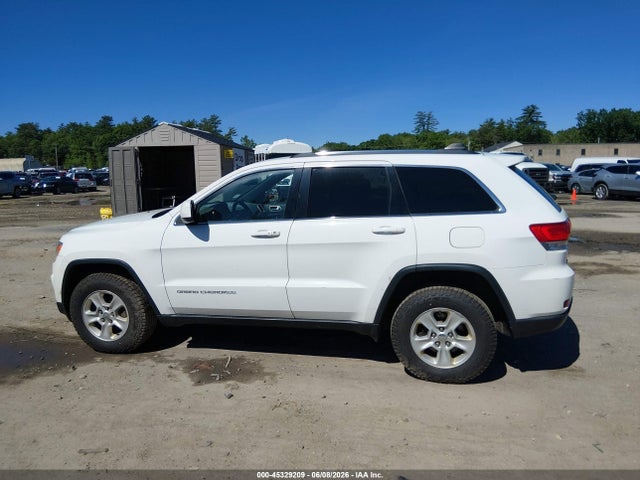 Продаж на аукціоні авто 2015 Jeep Grand Cherokee Laredo, vin: 1C4RJFAG8FC790545, номер лоту: 45329209