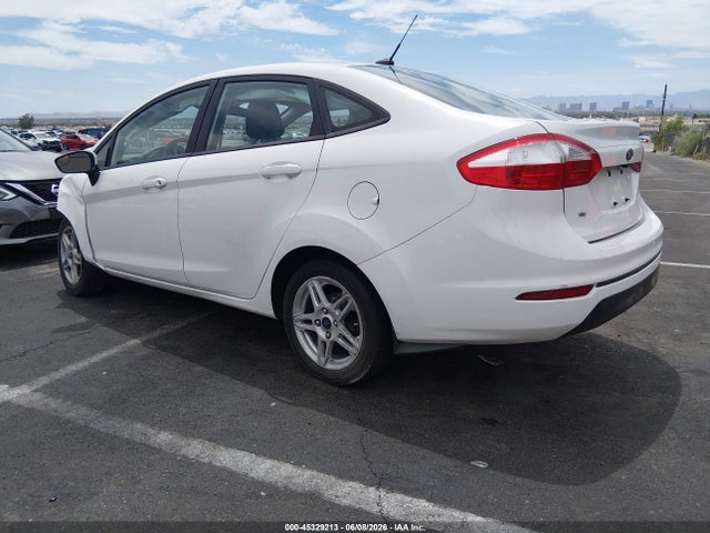 Ford FIESTA SE 2018 3FADP4BJ8JM143132 Image 3