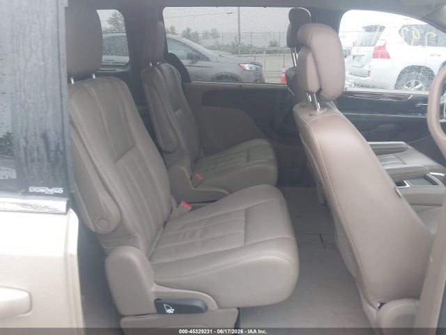 45329231 :رقم المزاد ، 2A4RR8DG1BR783173 vin ، 2011 Chrysler Town & Country Touring-l مزاد بيع