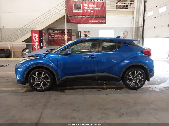 Toyota C-HR XLE 2022 NMTKHMBX6NR143279 Image 15