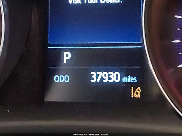 Toyota C-HR XLE 2022 NMTKHMBX6NR143279 Image 16
