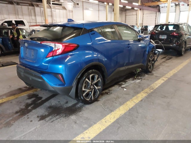 Toyota C-HR XLE 2022 NMTKHMBX6NR143279 Image 4
