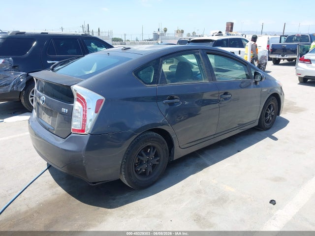 45329303 :رقم المزاد ، JTDKN3DU5E1754375 vin ، 2014 Toyota Prius Three مزاد بيع