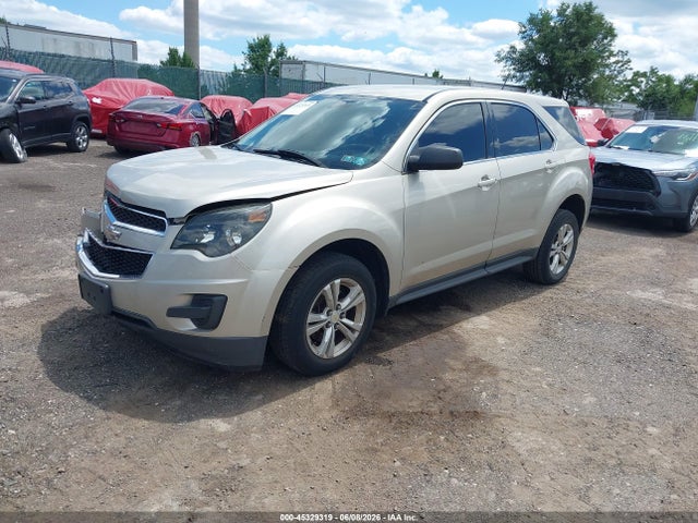 Chevrolet EQUINOX LS 2015 1GNALAEK8FZ144774 Image 2