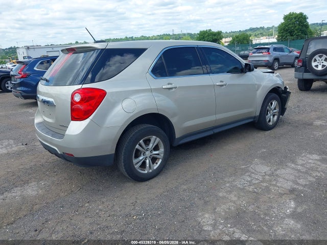 Chevrolet EQUINOX LS 2015 1GNALAEK8FZ144774 Image 4
