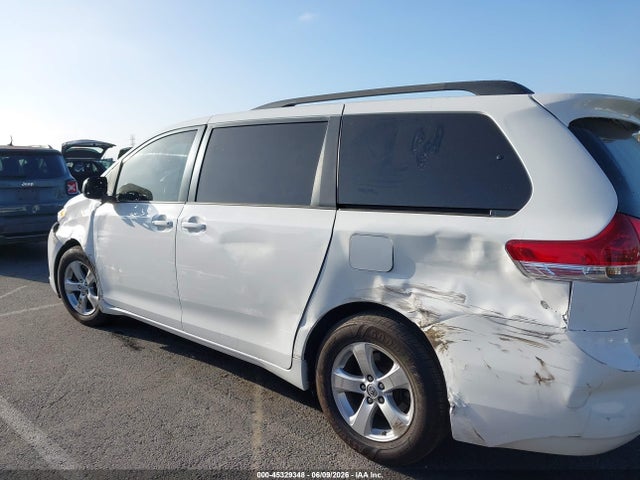 5TDKK3DC7ES492653 Toyota Sienna Le V6 8 Passenger