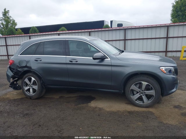 WDC0G4KBXJV063252 Mercedes-Benz Glc 300 4matic