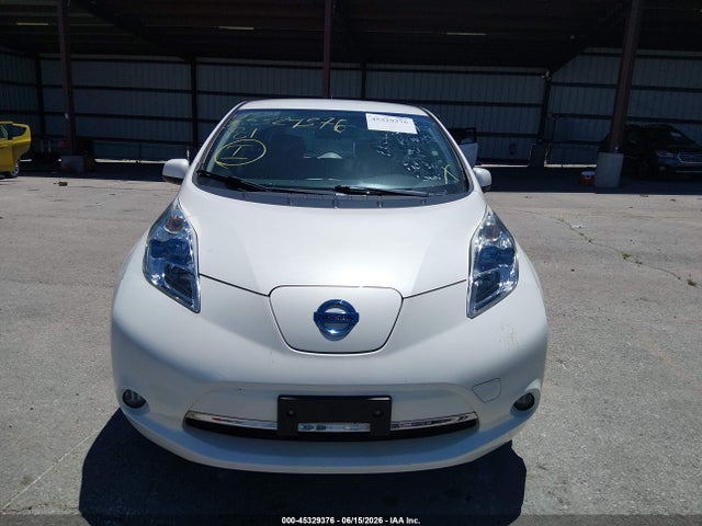 Nissan LEAF SV 2015 1N4AZ0CP0FC328826 Image 12