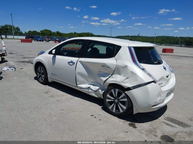 Nissan LEAF SV 2015 1N4AZ0CP0FC328826 Image 3